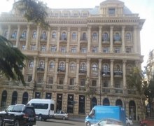 Satılır Köhnə Tikili Sahil m., Səbail r.