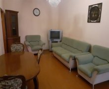 yasamalda kiraye aylıq heyet evleri/villa Elmlər akademiyası m., Yasamal r.