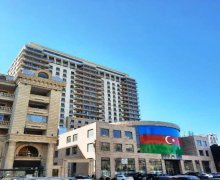 Satılır Yeni Tikili Elmlər akademiyası m., Yasamal r.