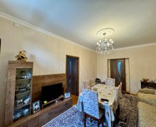 Satılır Köhnə Tikili Xalqlar dostluğu m., 8-ci kilometr, Nizami r.