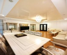 Satılır Yeni Tikili Elmlər akademiyası m., Yasamal r.