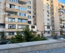 memar ecemide satilan evler Memar Əcəmi m., 9-cu mikrorayon, Binəqədi r.