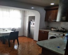 Kirayə (aylıq) Köhnə Tikili Xalqlar dostluğu m., Xətai r.