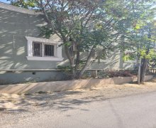 Kirayə (aylıq) Həyət evi/villa Badamdar qəs., Səbail r. Kirayə (aylıq) Həyət evi/villa Badamdar qəs., Səbail r.