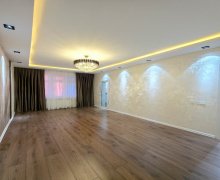 Satılır Köhnə Tikili Həzi Aslanov m., H.Aslanov qəs., Gənclik parkı, Xətai r.