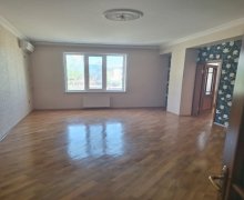 Satılır Yeni Tikili İnşaatçılar m., Yeni Yasamal qəs., Yasamal r.