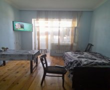 Satılır Köhnə Tikili Xırdalan ş.