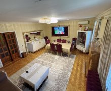 Satılır Köhnə Tikili Xalqlar dostluğu m., 8-ci kilometr, Nizami r.