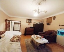 Satılır Köhnə Tikili Xalqlar dostluğu m., 8-ci kilometr, Nizami r.