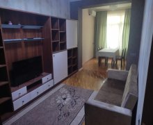 Kirayə (aylıq) Köhnə Tikili Elmlər akademiyası m., Yasamal r.