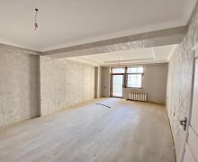 Satılır Yeni Tikili İnşaatçılar m., Yeni Yasamal qəs., Yasamal r.