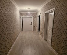 Satılır Köhnə Tikili Bakıxanov qəs., Sabunçu r. Satılır Köhnə Tikili Bakıxanov qəs., Sabunçu r.