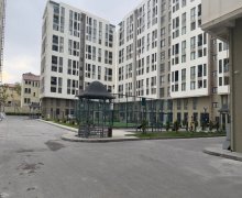 Satılır Yeni Tikili Azadlıq m., 7-ci mikrorayon, Binəqədi r. Satılır Yeni Tikili Azadlıq m., 7-ci mikrorayon, Binəqədi r.