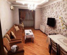 Satılır Köhnə Tikili Xalqlar dostluğu m., 8-ci kilometr, Nizami r.