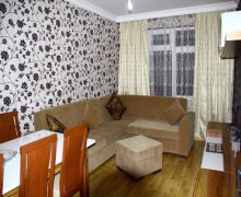 Satılır Köhnə Tikili Qaraçuxur qəs., Suraxanı r.