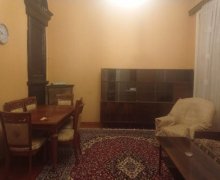 Satılır Köhnə Tikili Nizami m., Yasamal r.