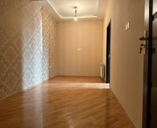 Satılır Yeni Tikili Memar Əcəmi m., 6-cı mikrorayon, Binəqədi r.