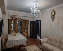 Satılır Yeni Tikili Xırdalan ş. Satılır Yeni Tikili Xırdalan ş.