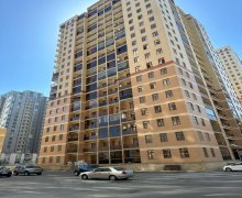 Satılır Yeni Tikili Elmlər akademiyası m., Yasamal r.