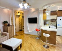 Kirayə (aylıq) Köhnə Tikili Elmlər akademiyası m., Yasamal r.