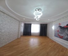 Satılır Yeni Tikili Xırdalan ş.