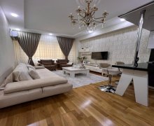 Satılır Yeni Tikili Qara Qarayev m., Nizami r. Satılır Yeni Tikili Qara Qarayev m., Nizami r.