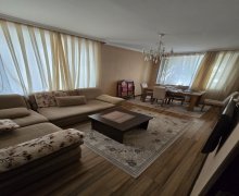 Satılır Köhnə Tikili Neftçilər m., Nizami r. Satılır Köhnə Tikili Neftçilər m., Nizami r.