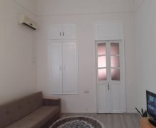 Satılır Köhnə Tikili Nizami m., Yasamal r.