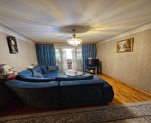 Satılır Köhnə Tikili Sumqayıt ş. Satılır Köhnə Tikili Sumqayıt ş.