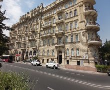 Satılır Ofis İçərişəhər m., Səbail r.