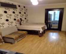 Satılır Köhnə Tikili Nəriman Nərimanov m., Montin qəs., Nərimanov r.