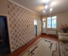 Satılır Köhnə Tikili Memar Əcəmi m., 4-cü mikrorayon, Nəsimi r.