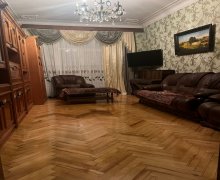 Kirayə (aylıq) Köhnə Tikili 28 May m., Nəsimi r.