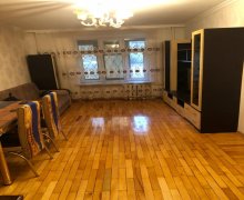 Satılır Köhnə Tikili Azadlıq m., 8-ci mikrorayon, Binəqədi r.