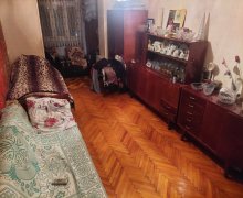 Satılır Köhnə Tikili İnşaatçılar m., Yasamal qəs., Yasamal r.