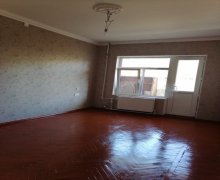 Kirayə (aylıq) Köhnə Tikili İnşaatçılar m., Yasamal qəs., Yasamal r.