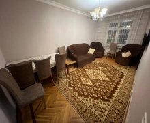 Satılır Köhnə Tikili Əhmədli m., Əhmədli, Xətai r.