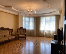 Satılır Yeni Tikili 28 May m., Nərimanov r.
