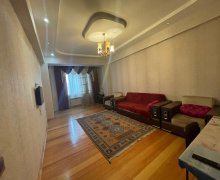 Satılır Yeni Tikili İnşaatçılar m., Yeni Yasamal qəs., Yasamal r.