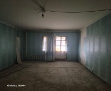 Satılır Köhnə Tikili İnşaatçılar m., Yeni Yasamal qəs., Yasamal r.