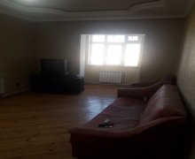 Satılır Köhnə Tikili Hövsan qəs., Suraxanı r. Satılır Köhnə Tikili Hövsan qəs., Suraxanı r.