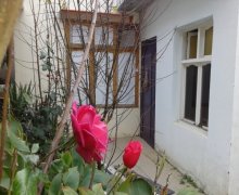 Kirayə (aylıq) Həyət evi/villa İnşaatçılar m., Yasamal qəs., Yasamal r. Kirayə (aylıq) Həyət evi/villa İnşaatçılar m., Yasamal qəs., Yasamal r.