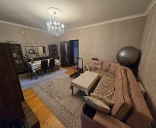 Satılır Köhnə Tikili Xırdalan ş.