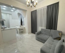 Satılır Yeni Tikili İnşaatçılar m., Yeni Yasamal qəs., Yasamal r.