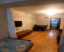 Satılır Köhnə Tikili Elmlər akademiyası m., Yasamal qəs., Yasamal r.