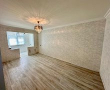 Satılır Köhnə Tikili Neftçilər m., Nizami r. Satılır Köhnə Tikili Neftçilər m., Nizami r.