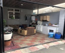 1 otaqli heyet evi satilir/villa Xırdalan ş.