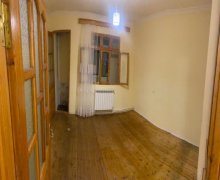 nefcilerde aylıq Köhnə Tikili Neftçilər m., Nizami r. nefcilerde aylıq Köhnə Tikili Neftçilər m., Nizami r.