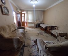 ecemide aylıq kiraye evler 2018 Memar Əcəmi m., 3-cü mikrorayon, Nəsimi r.