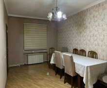 Satılır Köhnə Tikili Yeni Günəşli qəs., Suraxanı r. Satılır Köhnə Tikili Yeni Günəşli qəs., Suraxanı r.